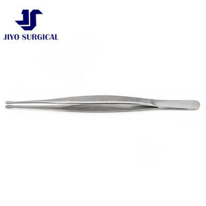 Jiyo Surgical Co. ET-9941 Pince de fixation Graefe 4 3/8 pouces à dents fines, mâchoire large de 4,5 mm, poignée ergonomique plate, chirurgicale - Product Image 2