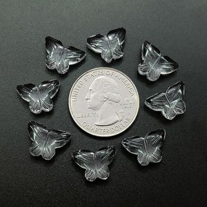 Cristal de Cuarzo Natural Tallado en Forma de Mariposa, Gema de 14 mm, Cristal Briolette Tallado a Mano, Precio al por Mayor para Fabricación de Joyería - Product Image 3