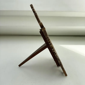 Cadre photo en bois fait main écologique, bateau à voile vintage, photos nautiques rustiques, sur table, forme personnalisée, vertical - Product Image 3