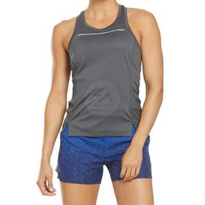 Camiseta sin mangas verde oliva para mujer, estilo militar, ajustada, de tela transpirable, con logo personalizado, al por mayor - Product Image 4