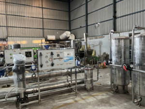 Système de purification d'eau par osmose inverse, installation de filtration RO, équipement de réservoir sous pression pour le traitement de l'eau minérale - Product Image 2