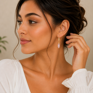 Pendientes de Cuarzo Rosa de 31-32 mm con Zirconia, Forma de Espiga Pequeña, Plata de Ley 925, Baño de Oro de 18K - Product Image 6