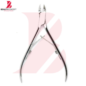 Kit de pédicure 5 pièces en acier inoxydable avec coupe-ongles, rehausseur d'angle, lime à ongles et ciseaux à ongles – Instruments de podologie - Product Image 4