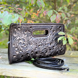 Grande pochette en cuir véritable façonnée à la main pour femmes |   Pochette de soirée artisanale à motif floral occidental en relief - Product Image 5