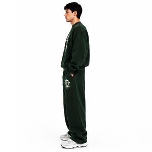 Chándal Verde Sostenible Estampado para Hombre, de Alta Demanda, con Cremallera Completa, Cuello Alto, Ajuste Holgado, Ropa Casual con Bolsillos Laterales y Logotipo Personalizado - Product Image 4