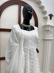 TENNECY - Conjunto de Pent y Dupatta de Gorgette con un Hermoso Diseño Moderno, Reversible, de Secado Rápido, Sin Arrugas, para Todas las Temporadas, Fiestas y Diwali - Product Image 3