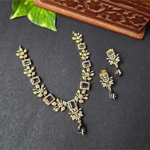 Purple AD Flower Neckpiece Fashion Jewelry Set - Product Image 2