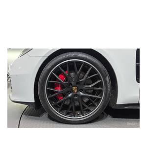 Porsche Panamera 4.0 GTS 2023 avec volant à gauche, sièges en cuir, caméra arrière, 97 272 km - Product Image 5