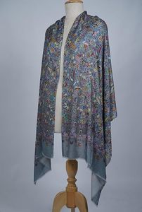 Estola de Cachemira, Seda y Modal Premium para Mujer, Ligera y Suave, Chal con Estampado Digital de Diseñador y Detalles de Cristal - Product Image 4