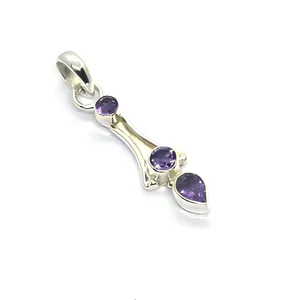 Colgante de Amatista con Tres Piedras en Plata de Ley 925 Pura para una Curación Tranquila, Diseño Minimalista, Uso Diario Unisex - Product Image 1