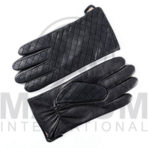 Soft Winter Women Genuine Cow Leather <b>Touchscreen</b> <b>Gloves</b> Plain Design Breathable Eco-Friendly Casual Outdoor Warm Leather - Product Image 6