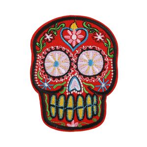 Venta caliente 3D Chenille parches logotipo personalizado cosido en forma de corazón tela de sarga adhesivo Merrow borde esqueleto bordado Diseño - Product Image 6