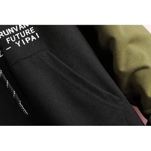 เสื้อฮู้ดโอเวอร์ไซส์ผู้ชาย แขนยาว ทรงแร็กแลน ตัดต่อสีดำเขียวมะกอก ผ้าฝ้ายเฟรนช์เทอร์รี่ สไตล์สตรีทแวร์ลำลอง - Product Image 3