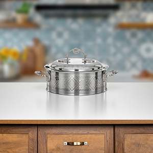 Cacerola Vintage de Acero Inoxidable con Tapa Redonda con Patrón de Diamantes de 33 cm, Utensilios de Cocina Duraderos para la Colección Ramadán, Fiestas Eid, Hotpot - Product Image 1