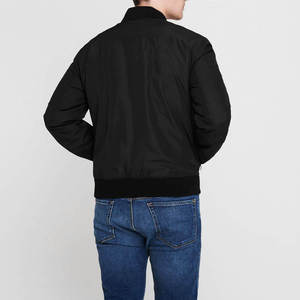 Fournisseur de blousons bomber noirs en gros – Blousons de pilote légers pour commandes en gros personnalisées, marque privée et sourcing OEM - Product Image 4