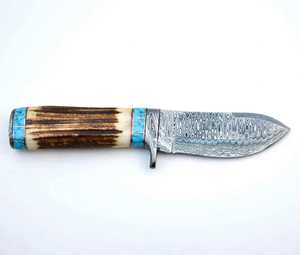 Outil utilitaire fixe en acier damas à motif goutte de pluie, fabriqué à la main, avec manche en corne de cerf et anneau en turquoise - Product Image 6