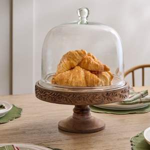 Soporte de madera para tartas con tapa de cristal, ideal para fiestas de cumpleaños y ocasiones especiales. - Product Image 1