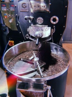 Geroosterde Arabica Medium S16 Verwerkingsmethode Rode Honing Uitgebalanceerd Smaakt Enkele Oorsprong Cau Dat Vietnam Nieuw Gewas 2023-2024