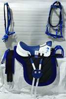 Sillín de equitación de resistencia Horse Snap, conjunto completo hecho a mano de cuero sintético, estructura de fibra duradera, estilo ecuestre inglés, 8 piezas