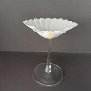 Copas de Vino con Diseño de Conchas Marinas, Estilo Costero, Decoración de Vidrio con Forma de Concha Turbo de Vietnam, Ideal para Cocina, Restaurante u Hotel - Product Image 5