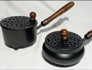 Luxury Decorative Metal Bakhoor Burner <b>Oud</b> <b>Incense</b> Holder For Interior Styling Home Fragrance Accent All-Season Use - Product Image 1