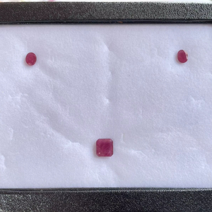 Conjunto de Pendientes y Colgante de Rubí Natural de Liberia de 8.55 Ct – Conjunto de Piedras Preciosas Sueltas, Rubí Rojo Genuino al por Mayor - Product Image 1