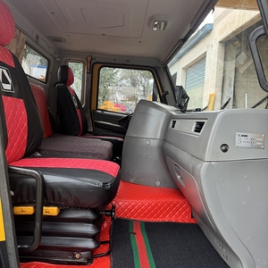 Grúa sobre Camión Usada XCMG QY50KA de 50 Toneladas en Venta, Pluma Telescópica de 43m, Brazo Auxiliar de 16m, Motor Sinotruk, Grúa Móvil de Segunda Mano - Product Image 6