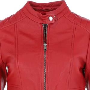 แจ็คเก็ตหนังแท้สไตล์วินเทจสำหรับผู้หญิงสีแดงปักโลโก้แบบกำหนดเองตามเทรนด์ใหม่ แจ็คเก็ตบอมเบอร์คลาสสิกสำหรับฤดูหนาว เสื้อผ้าสตรีทแวร์ - Product Image 5