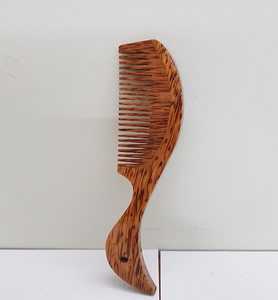 Peigne en bois naturel de qualité supérieure Tradebyd pour le contrôle de la chute des cheveux, l'entretien de la barbe, antistatique, pour usage domestique, artisanat naturel - Product Image 6