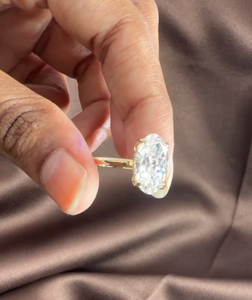 Bague en or avec diamant de laboratoire taille ovale, certifié IGI, couleur D, unisexe - Product Image 3