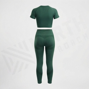 Ensemble de yoga deux pièces sans couture couleur personnalisée, haut court à manches courtes et legging long, vêtements de sport et fitness - Product Image 2