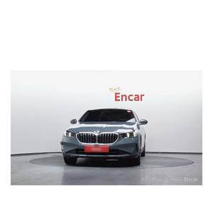 BMW Série 5 530i xDrive 2023, 22 998 km, boîte automatique, conduite à gauche, caméra de recul - Product Image 3