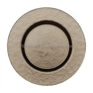 Placa de cargador de metal de estilo vintage de alta calidad, perfecta para uso tradicional en banquetes o eventos de catering - Product Image 4