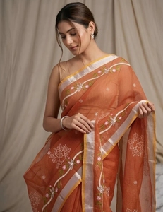 Sari en coton mélangé Kota Doria réversible et infroissable pour femme KV avec chemisier non cousu (Orange) - Product Image 2