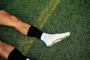 <b>Grip</b> <b>Socks</b> Soccer Good Seller Men's Sports <b>Socks</b> Football Wholesale Anti-slip Soccer <b>Socks</b> - Product Image 5