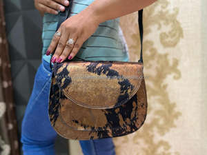 New Western Stylish Metallic Fur Leather Shoulder <b>Bags</b> High Quality Fashionable Genuine Metallic Fur Leather Sling <b>Side</b> Handbags - Product Image 3