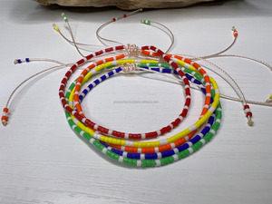 ชุดกำไลข้อมือลูกปัดอักษรภาษาอังกฤษ ทำด้วยมือ ประดับตัวอักษรตามสั่ง กำไลข้อมือมิตรภาพสุดหรู ของขวัญสำหรับทุกเพศ - Product Image 6