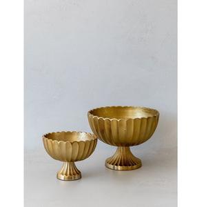 Jarrón Decorativo de Hierro Dorado Martillado Estilo Art Deco, Resistente al Óxido, Ecológico, para Mesa de Hogar, Hotel de Lujo o Casa de Huéspedes - Product Image 3