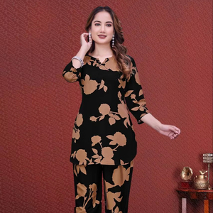 ชุดเซ็ตผ้าไมโครไฟเบอร์สีดำสำหรับผู้หญิง ลายพิมพ์รักษ์โลก คอกลม ชุดสองชิ้น ไซส์พลัส S ถึง 3XL ขายส่ง Kiran Nexus - Product Image 1