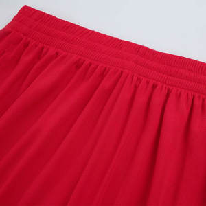 Ensemble de basket-ball professionnel avec logo personnalisé |   Maillot sans manches et short de performance d'été |   Équipement d'entraînement sportif The Talent - Product Image 4