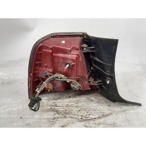 ไฟท้ายขวาของ Statesman รุ่น 92161948 - Product Image 4
