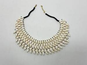 Premium Natural Cowry Sea Shell <b>Necklaces</b> Handcrafted Raw Eco-Friendly Bohemian Style for Fashion OEM Wholesale Manufacturing - Product Image 5