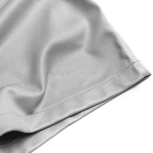 Maillot de football professionnel respirant, conçu pour les matchs d'équipe, les entraînements et les séances de sport. - Product Image 5