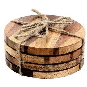 Ensemble de sous-verres en bois élégants faits à la main, offrant une résistance fiable à la chaleur, une protection contre l'eau et un style décoratif pour la table. - Product Image 2