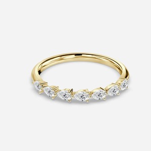 Bague de mariage de luxe en or jaune 14 carats avec sept pierres et diamant de 1 carat en forme de poire cultivé en laboratoire – Fournisseur de joaillerie fine - Product Image 4