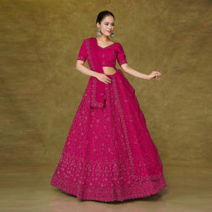 Lehenga Choli Premium en Tissu Filet avec Broderie Zari et Paillettes, Jupe Longue Évasée, Blouse de Créateur et Dupatta Doux pour Mariage et Cérémonies - Product Image 3