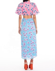 Robe trapèze coréenne élégante à imprimé floral, col en V, taille ajustée, poches latérales, en jersey 100% coton, pour l'été, offre ODM - Product Image 4