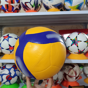 Balón de Voleibol de Cuero PU Tamaño 4 5, Diseño Personalizado, Proceso de Termosellado, para Equipos de Club, Suministro Directo de Fábrica - Product Image 4