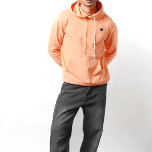 Nouveau Hoodie Imprimé en Relief de Qualité Supérieure – Tissu Premium, Style Urbain Tendance – En Vente - Product Image 3