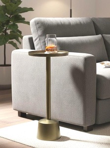 โต๊ะบาร์ทรงกลมตกแต่งด้วยทองโบราณระดับพรีเมียม ฐานรองรับแข็งแรง ประหยัดพื้นที่ ดีไซน์สวยงาม เหมาะสำหรับตกแต่งภายในที่หรูหรา - Product Image 6